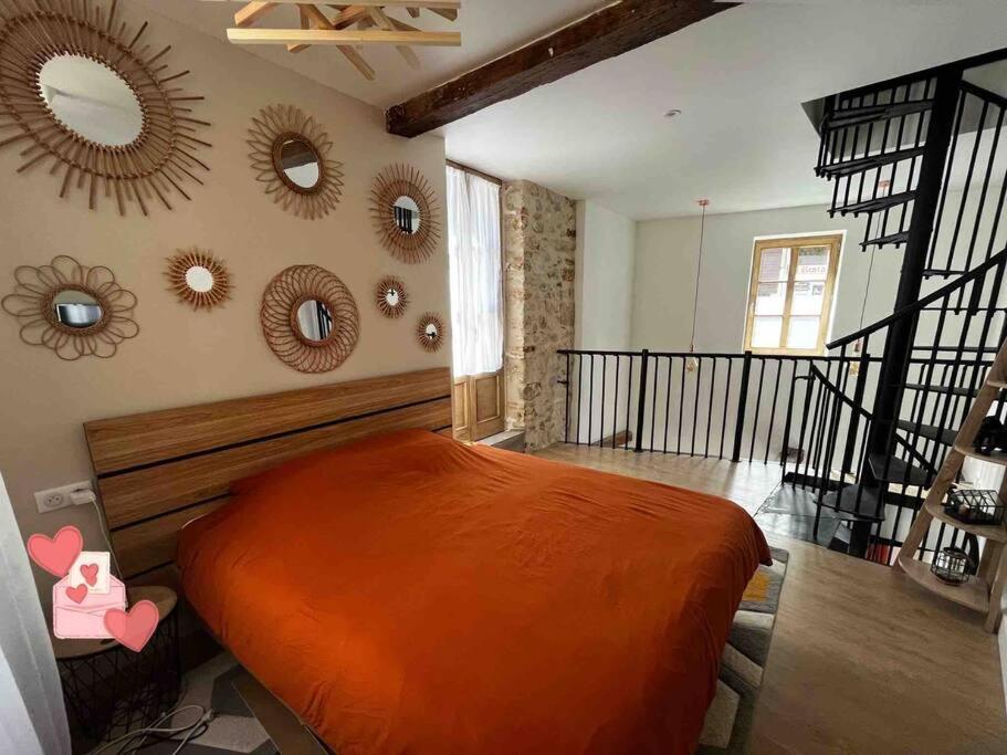 Maison Suspendue Avec Jacuzzi Privatif Pont-en-Royans Extérieur photo
